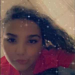 Meet your Posher, Aleea